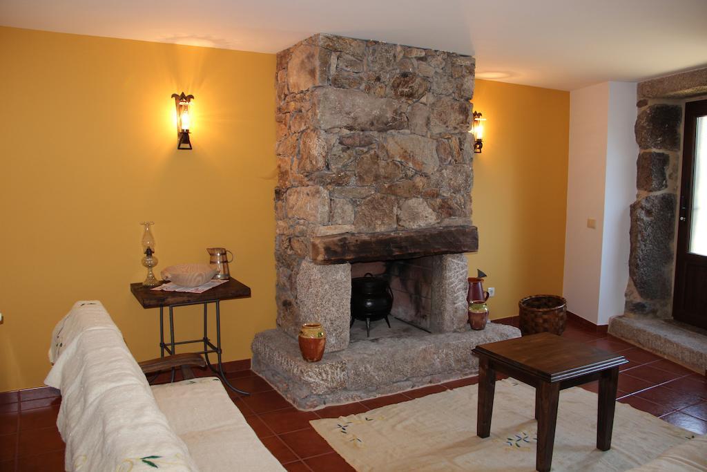 Casa Fonte Do Laboreiro Castro Laboreiro Eksteriør bilde